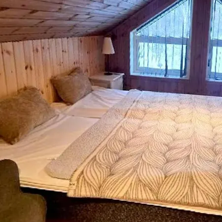 Sunny With Fjord Views In Redal *