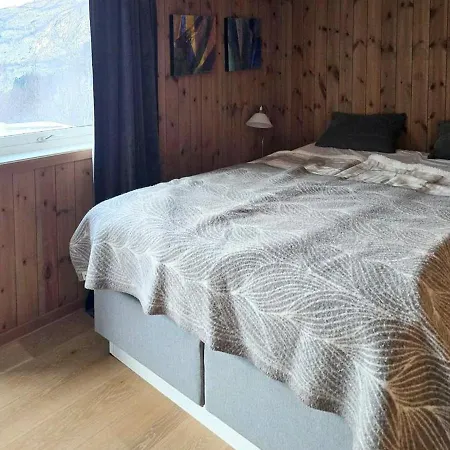 Sunny With Fjord Views In Redal Feriehus *